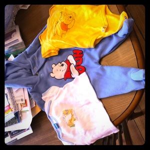 Pooh bear ( 0-3 months ) set of 3